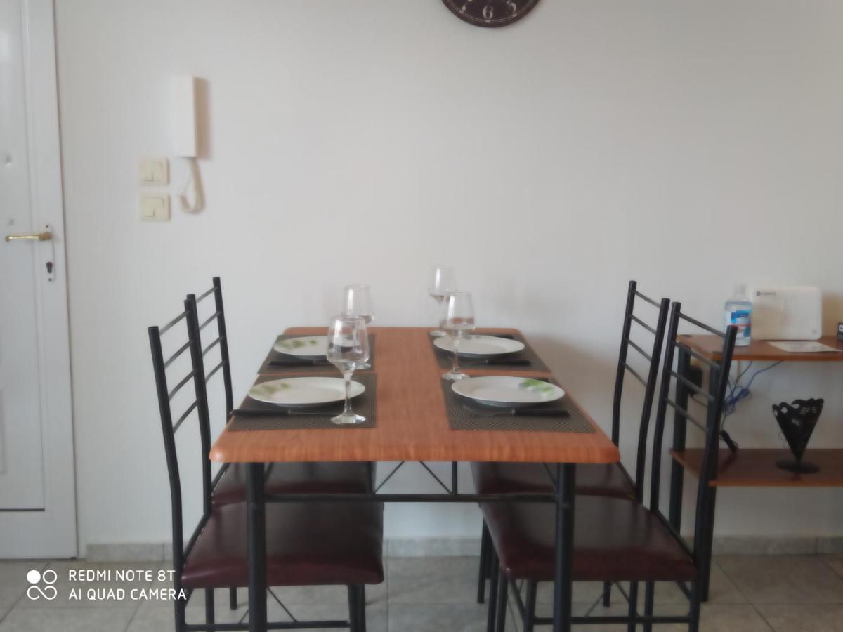 Sea And Sky Apartment Nea Peramos  Luaran gambar