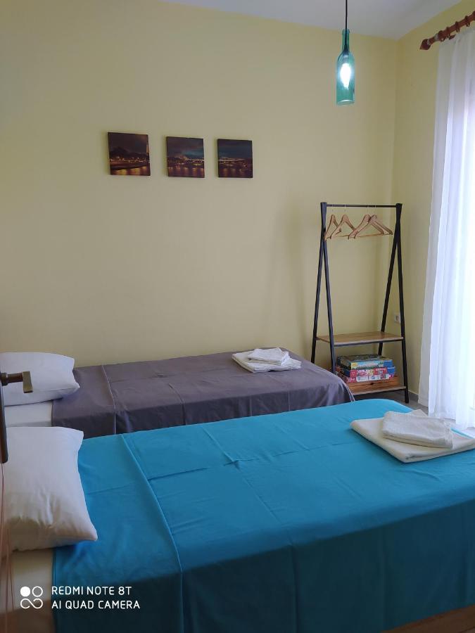 Sea And Sky Apartment Nea Peramos  Luaran gambar