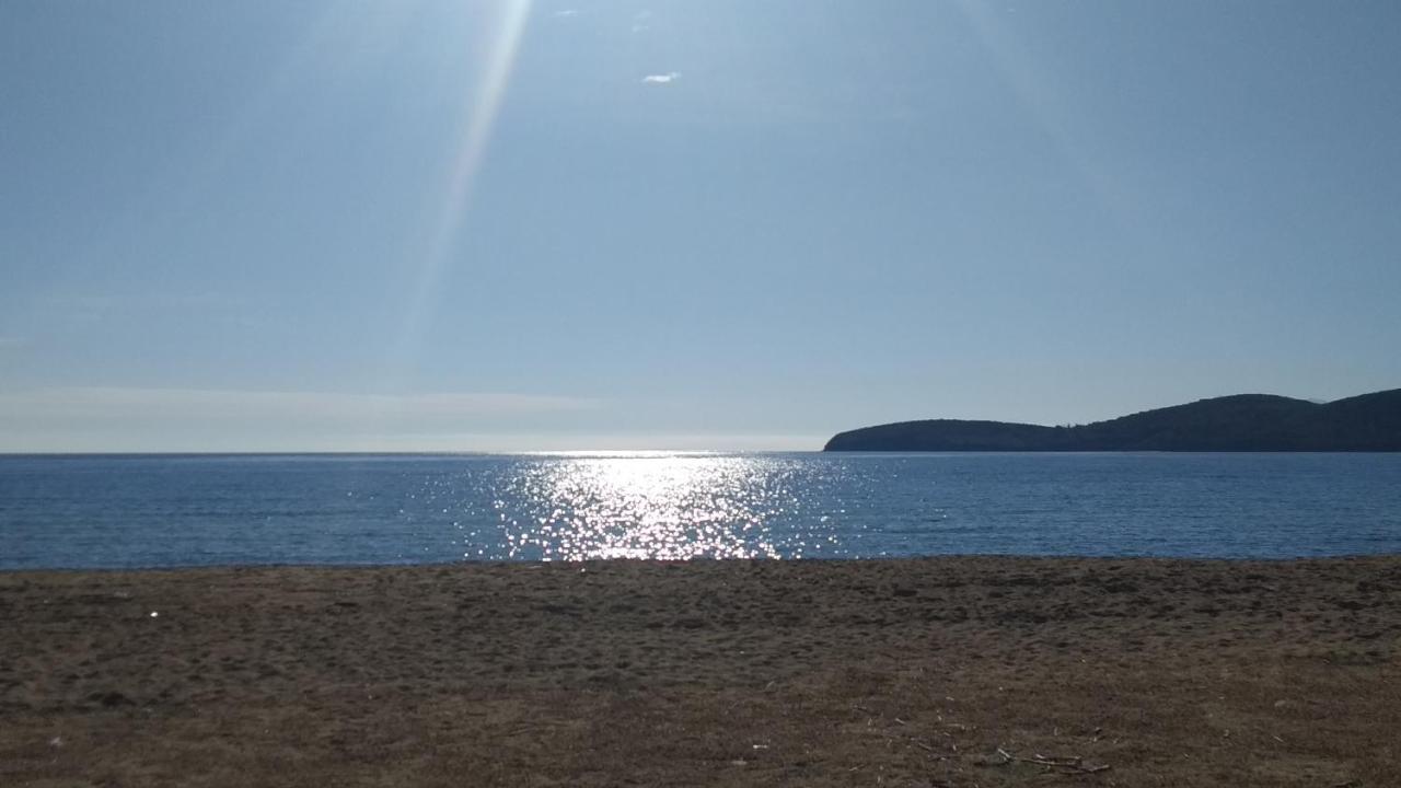 Sea And Sky Apartment Nea Peramos  Luaran gambar